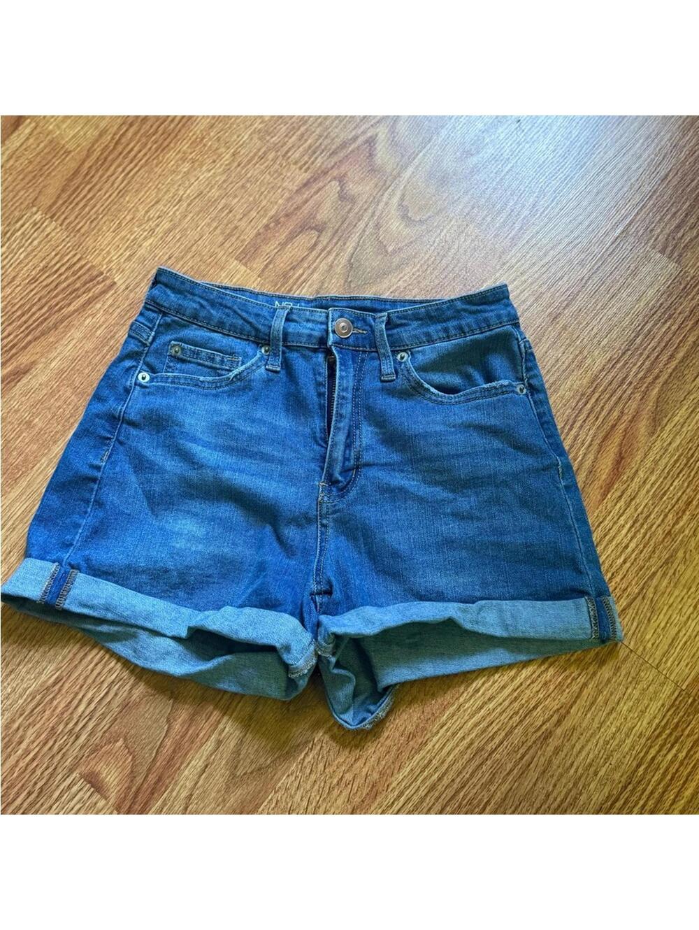 Women's Bottoms | Jean Shorts | No Boundaries | Size 7